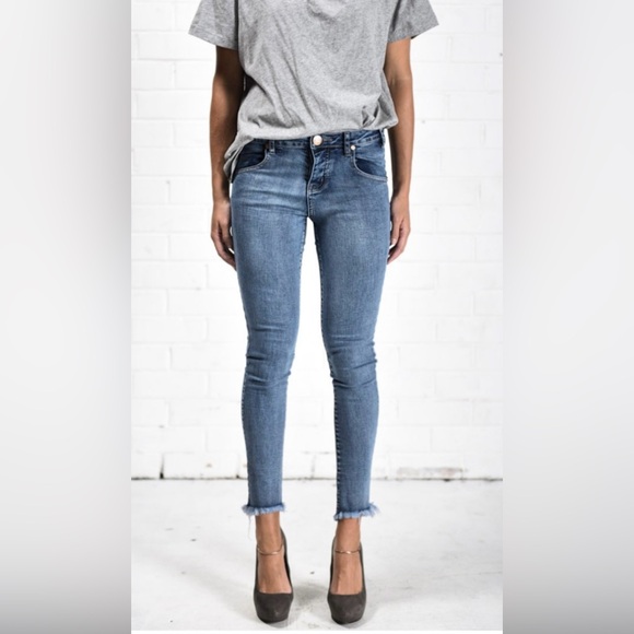 One Teaspoon Yard Birds Women's Light Blue Skinny Jeans - Picture 2 of 15